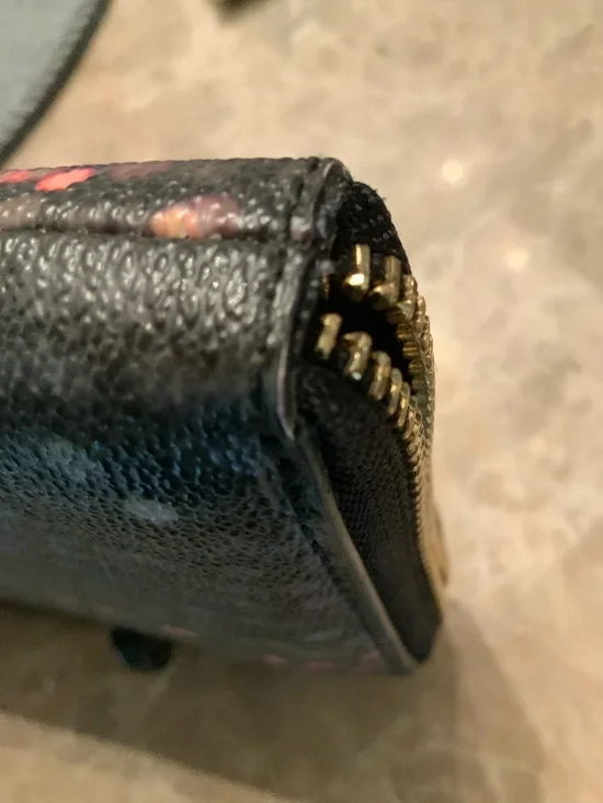 Tory Burch Black Wallet with Multicolor Speckle Print - Picture 12 of 14